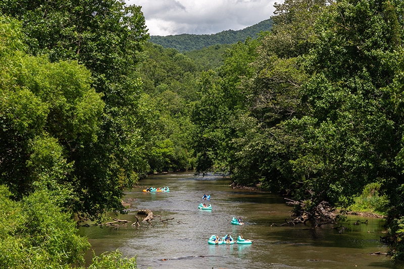 Float on North Toe River