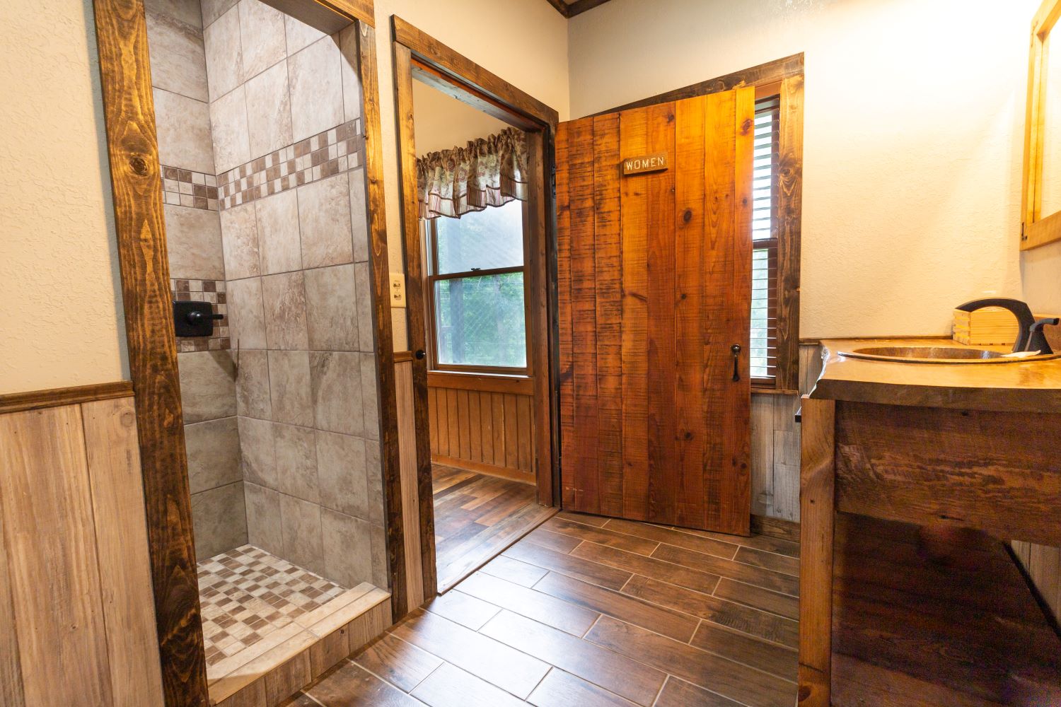 image of bathroom area in bunkhouse cabin